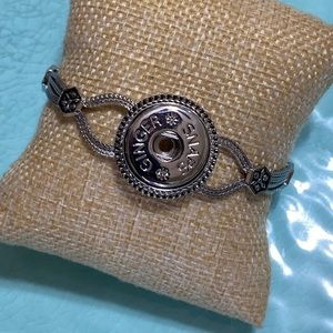 Ginger Snaps Bracelet (Standard Snaps)